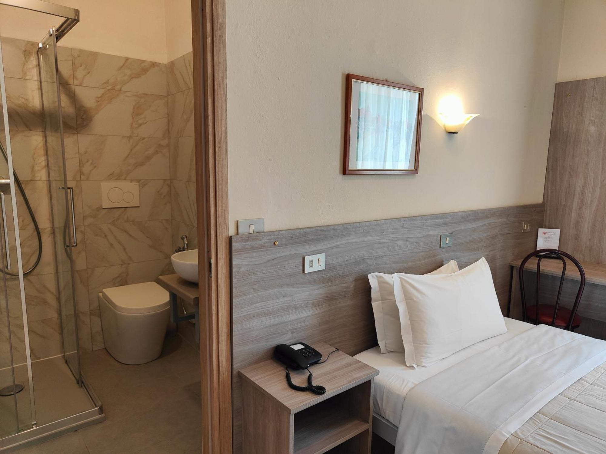 טורינו Hotel Romano מראה חיצוני תמונה