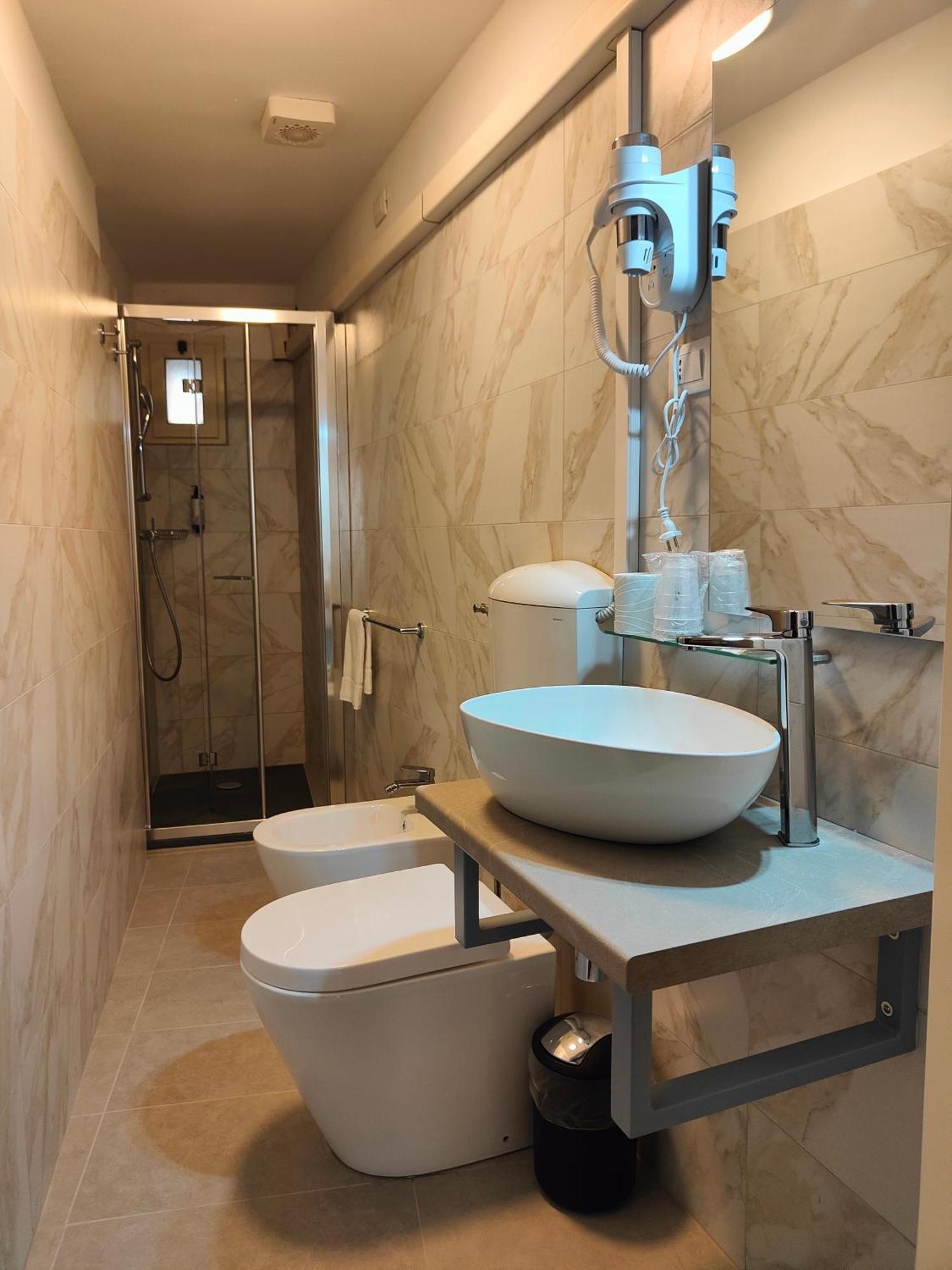 טורינו Hotel Romano מראה חיצוני תמונה