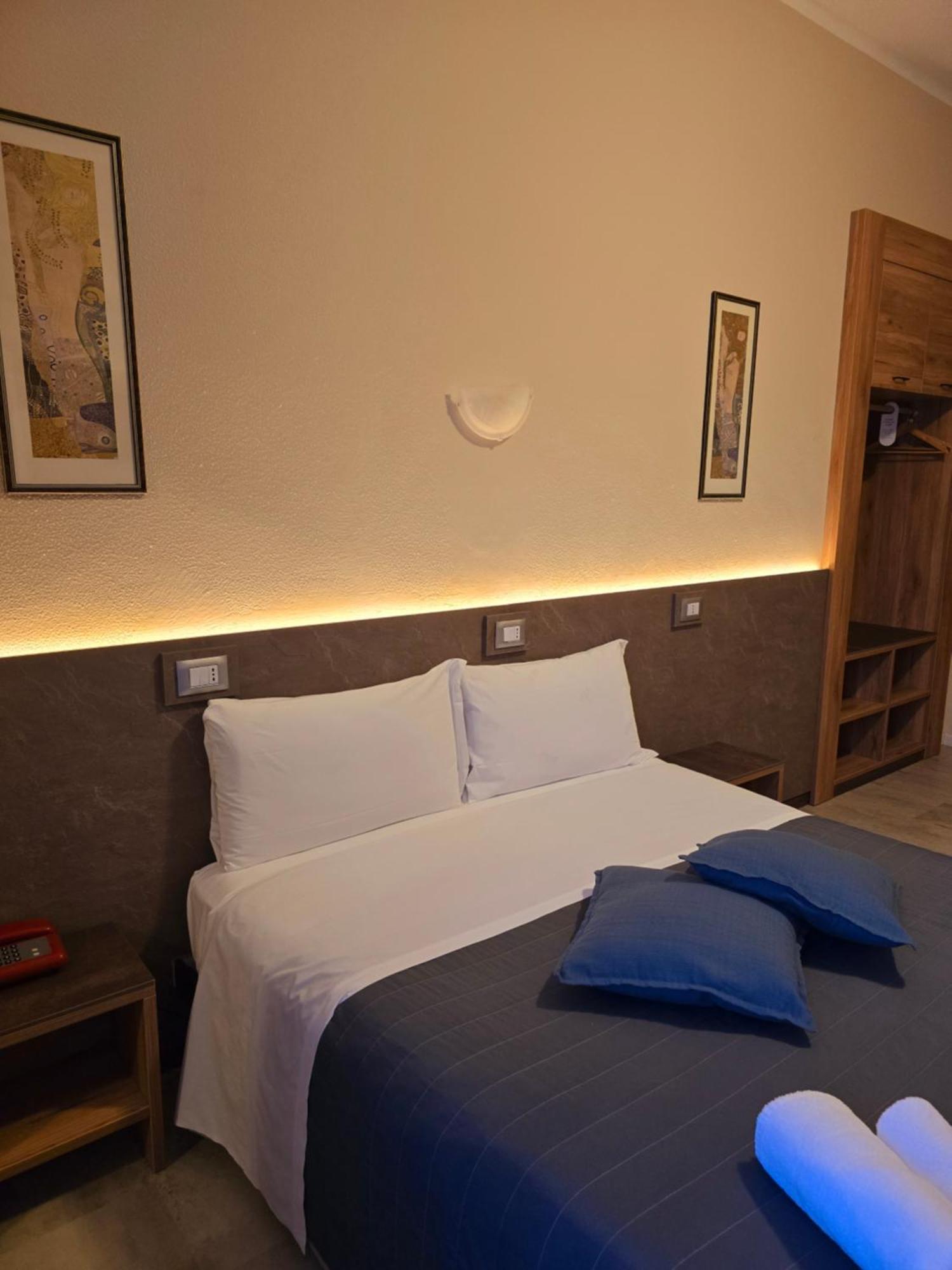 טורינו Hotel Romano מראה חיצוני תמונה