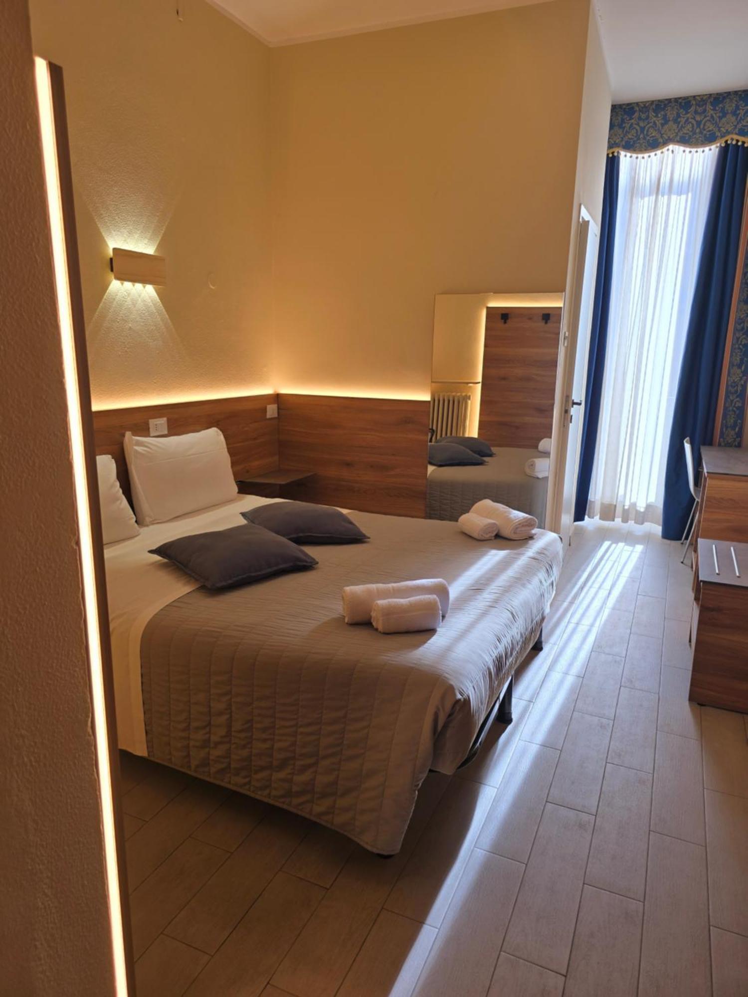 טורינו Hotel Romano מראה חיצוני תמונה