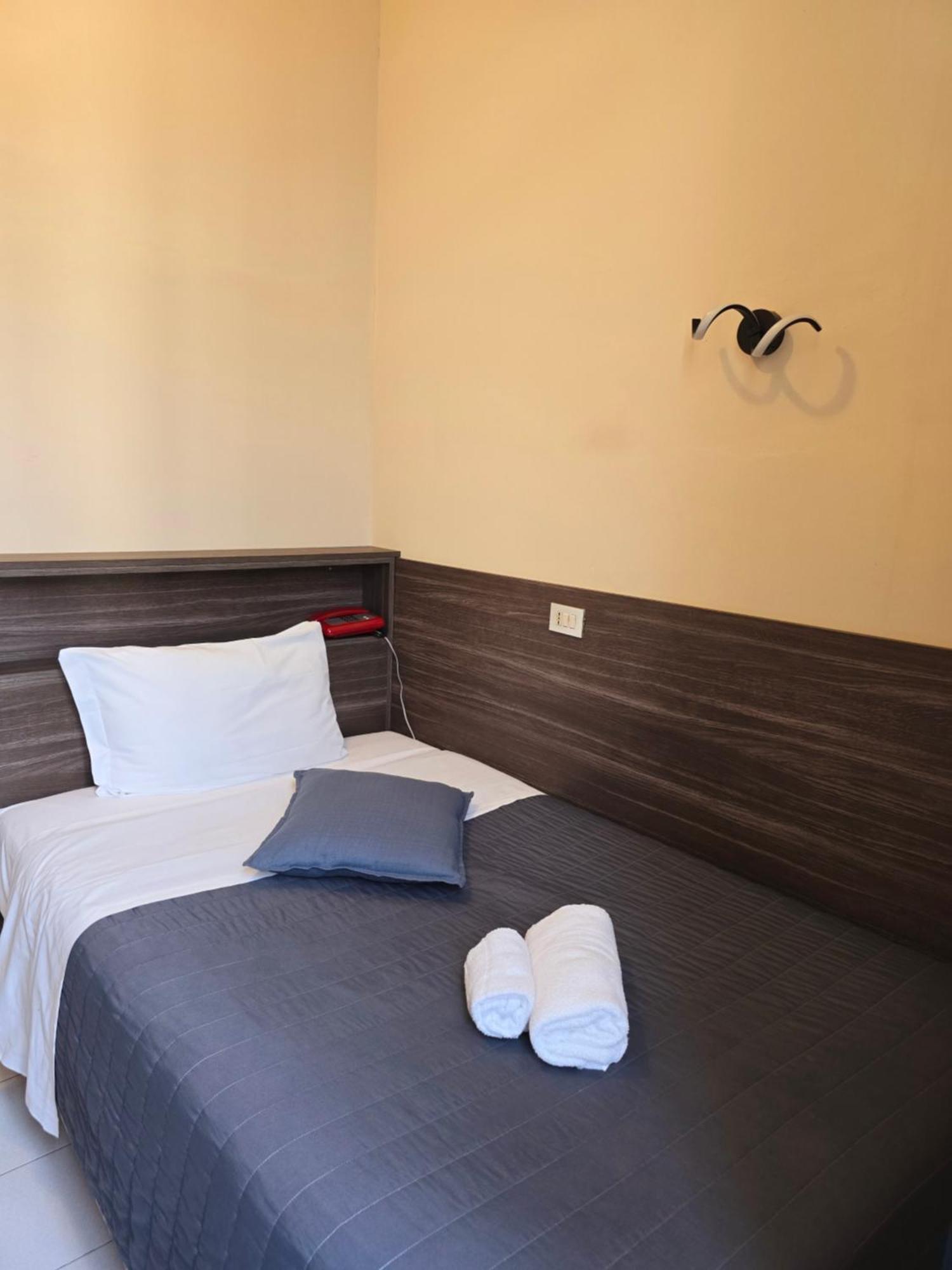 טורינו Hotel Romano מראה חיצוני תמונה