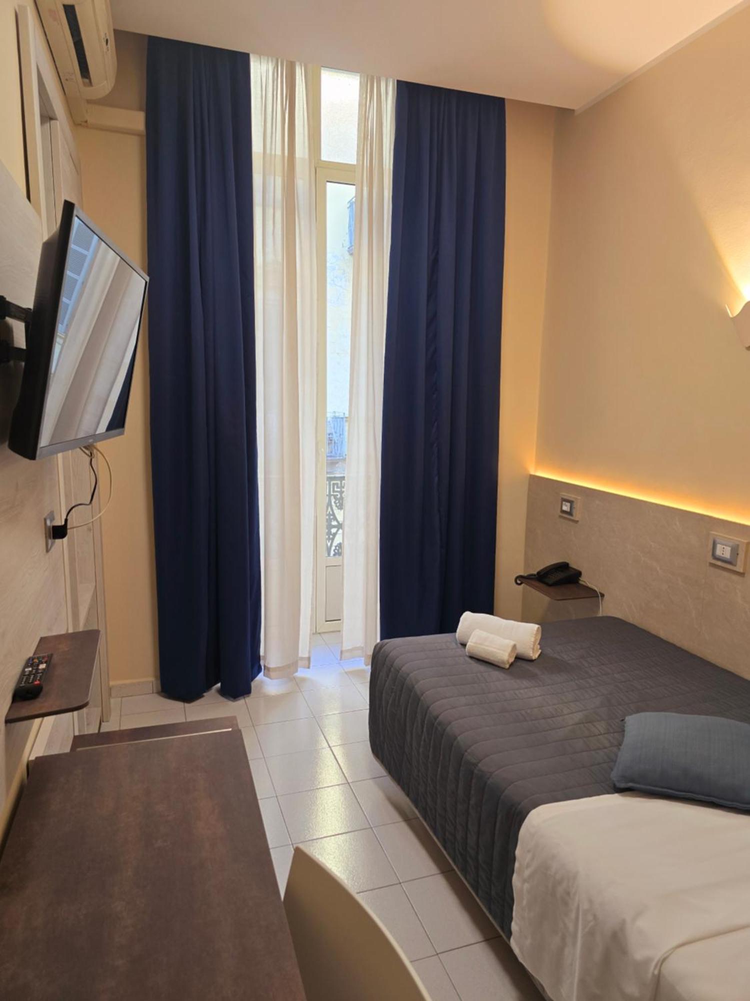 טורינו Hotel Romano מראה חיצוני תמונה